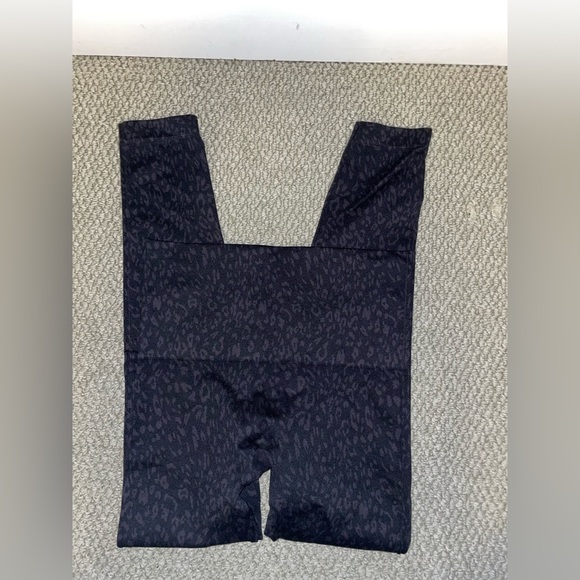 Spanx - Picture 1 of 3